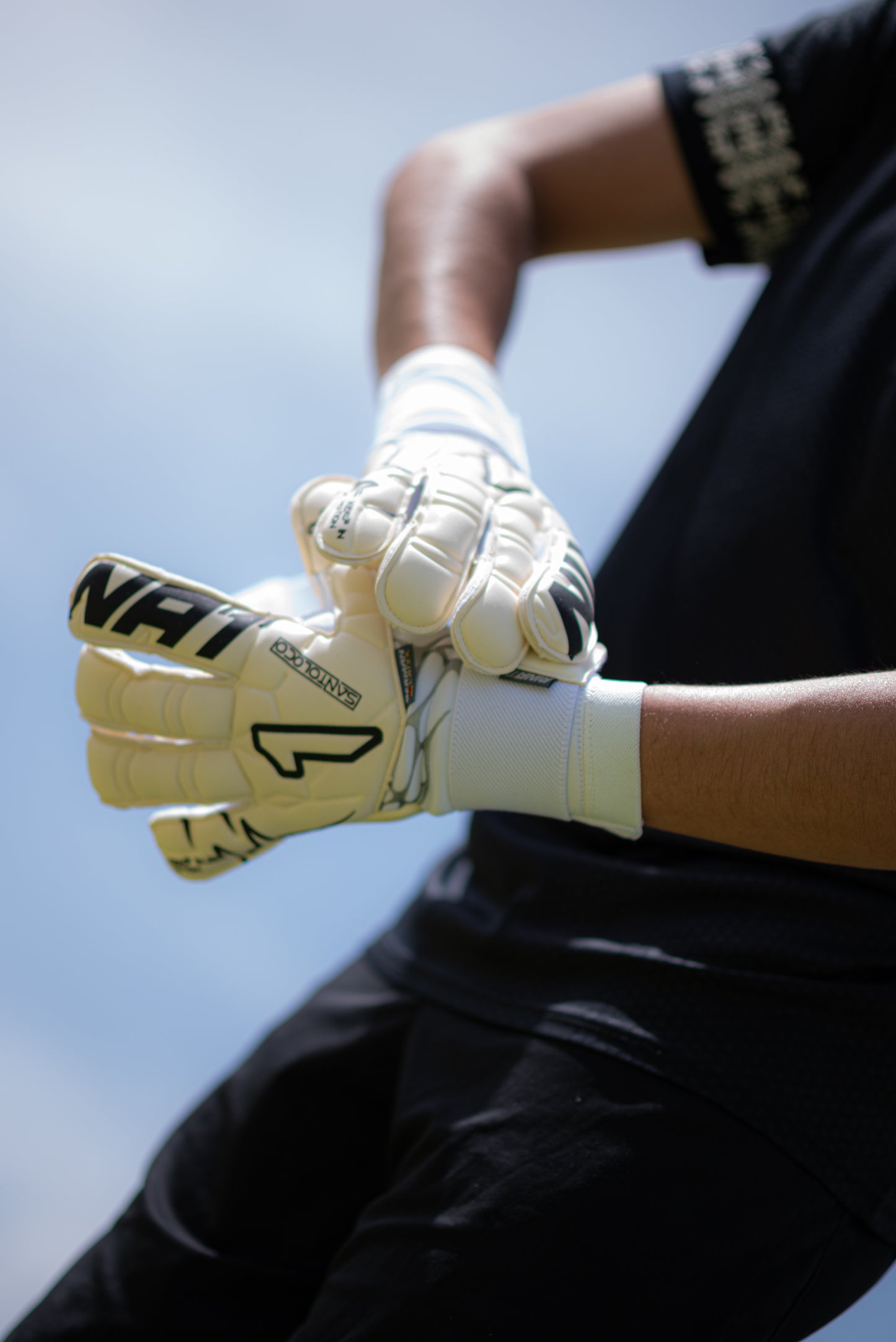 RINAT SANTOLOCO  PRO White