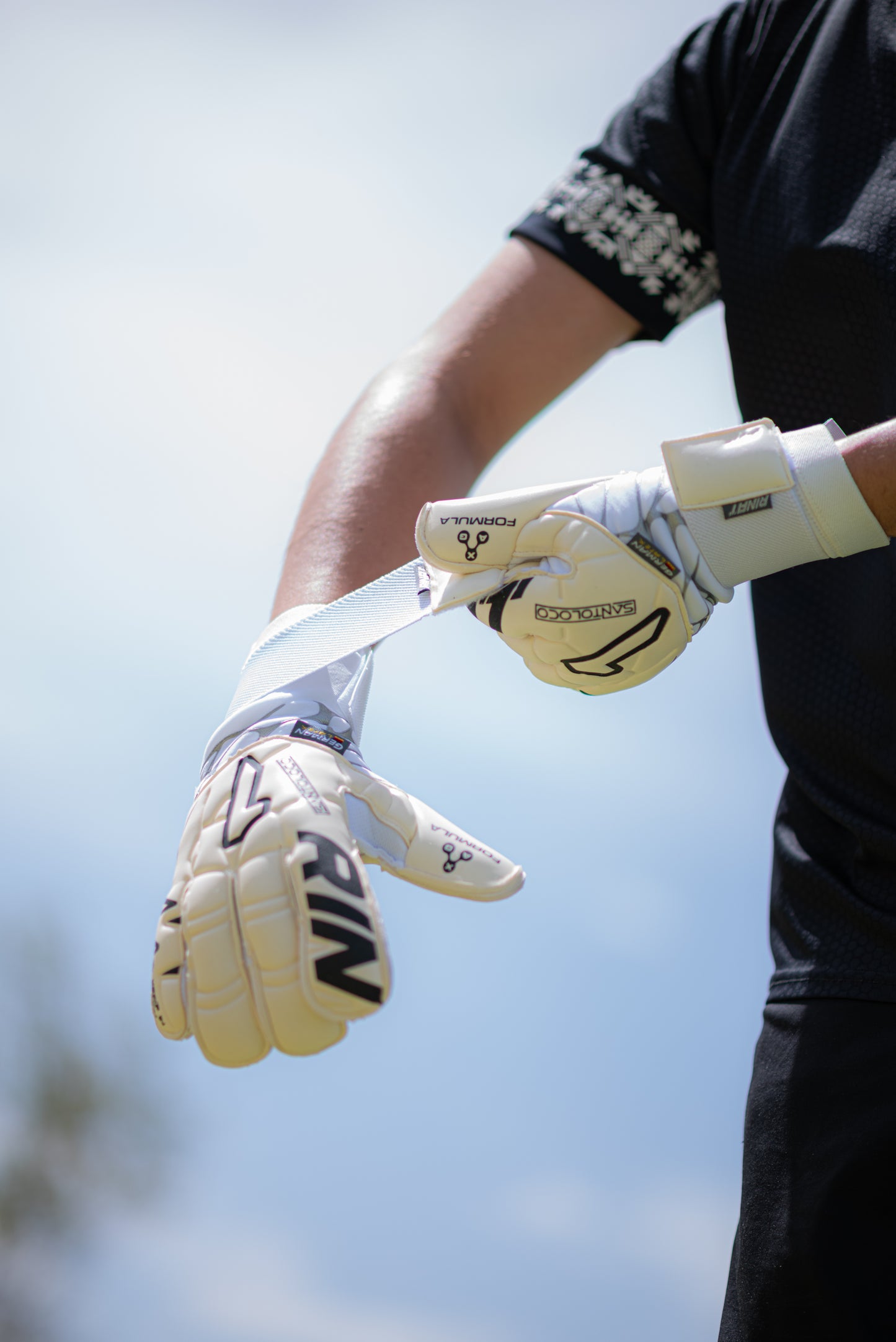 RINAT SANTOLOCO  PRO White