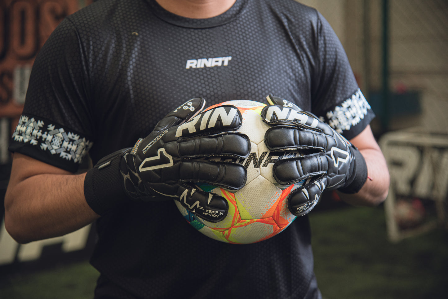 RINAT SANTOLOCO  PRO Black
